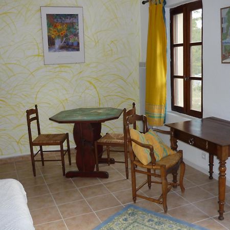Le Val Leron Bed and Breakfast Valaurie Εξωτερικό φωτογραφία