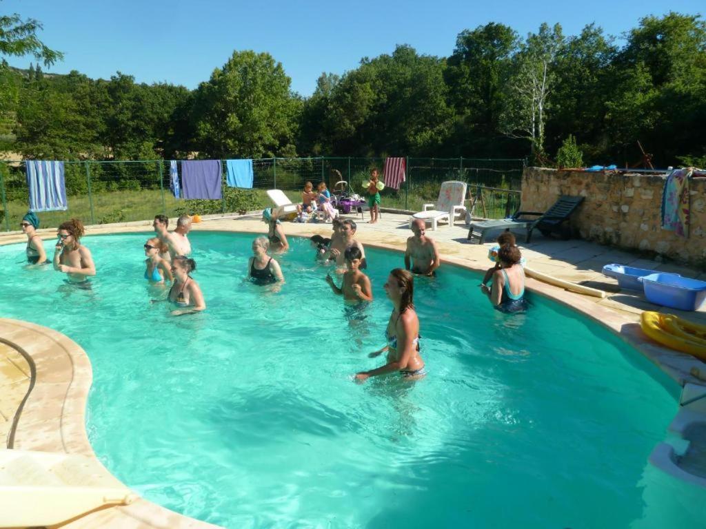Le Val Leron Bed and Breakfast Valaurie Εξωτερικό φωτογραφία