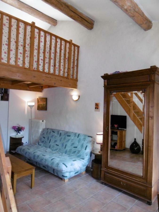 Le Val Leron Bed and Breakfast Valaurie Εξωτερικό φωτογραφία