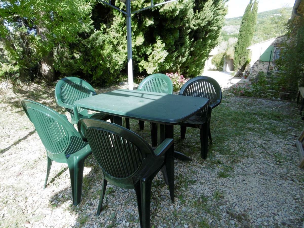 Le Val Leron Bed and Breakfast Valaurie Εξωτερικό φωτογραφία