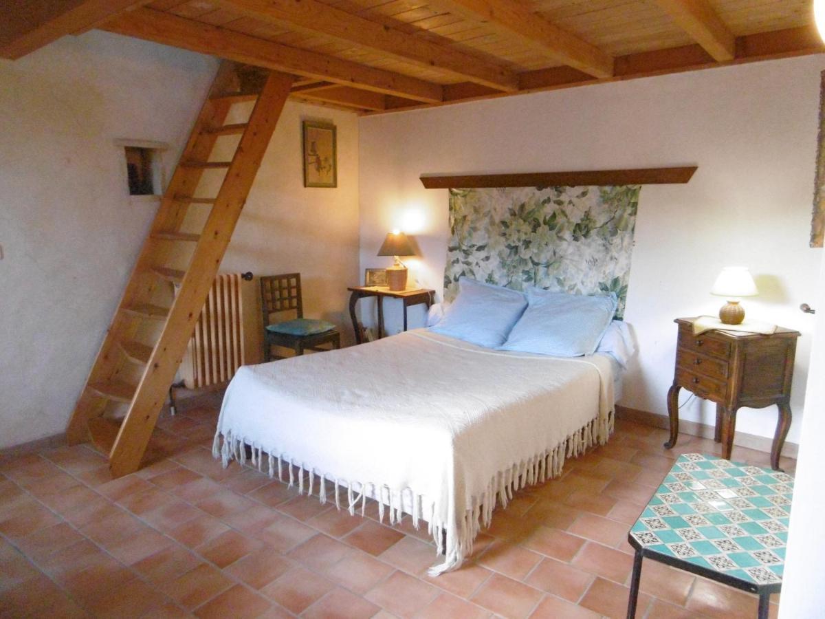 Le Val Leron Bed and Breakfast Valaurie Εξωτερικό φωτογραφία