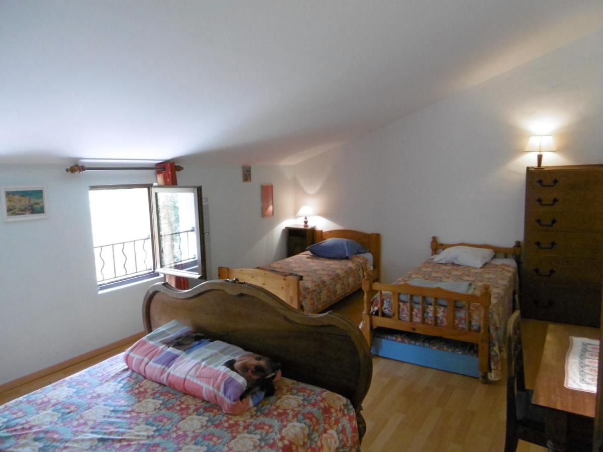 Le Val Leron Bed and Breakfast Valaurie Εξωτερικό φωτογραφία