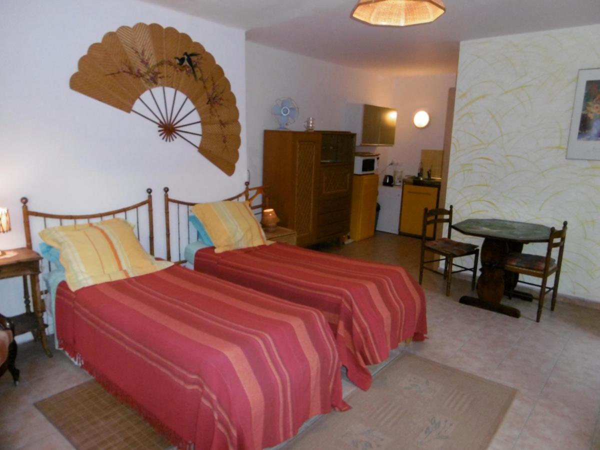 Le Val Leron Bed and Breakfast Valaurie Εξωτερικό φωτογραφία